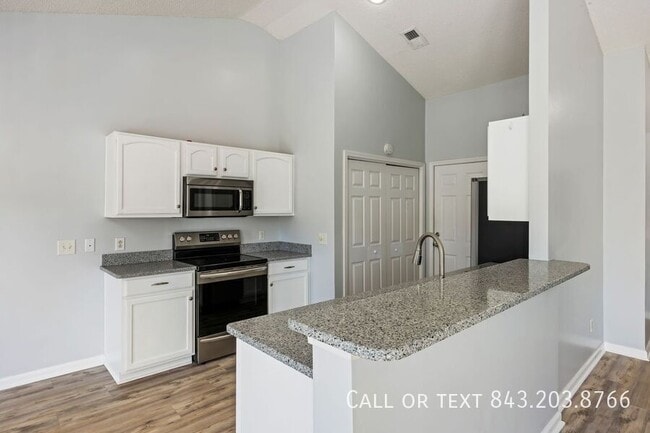 Building Photo - 106 Donovan Ct