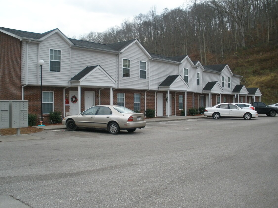 Primary Photo - 1511 Frame Rd