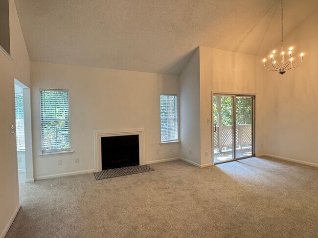 Building Photo - T.R. Lawing Realty Property