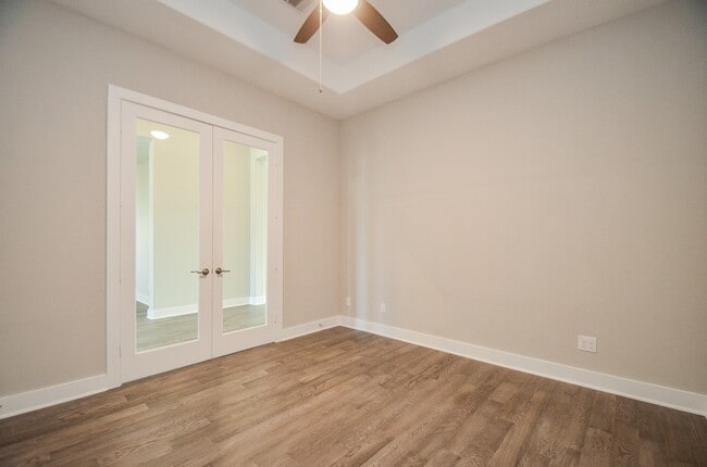 Building Photo - 5910 Oakland Fld Trl