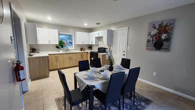 Foto del edificio - 2 Hazelwood Cir