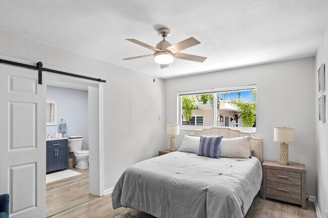 Foto del edificio - 214 SW 1st Ave