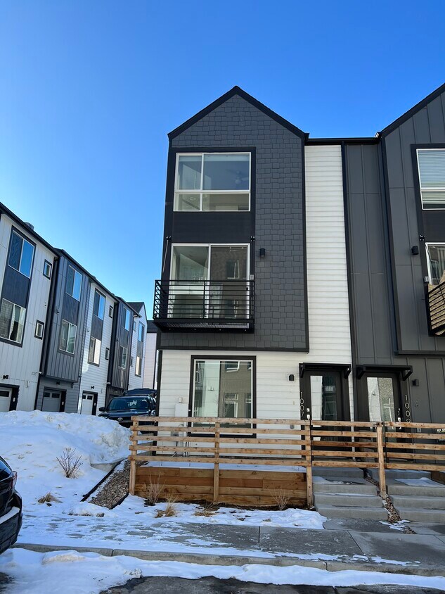 1007 Chase St, Lakewood, CO 80214 House Rental in Lakewood, CO