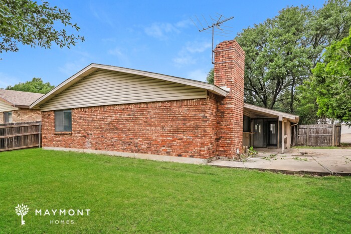 Building Photo - 1617 Whittenburg Dr