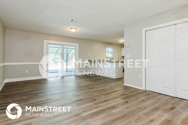Building Photo - 6342 Brack St