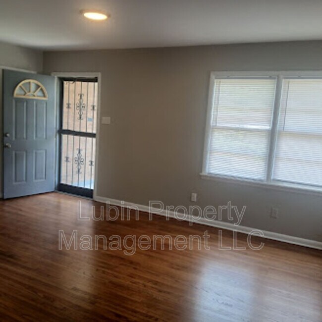 Foto del edificio - 1252 Maywood St