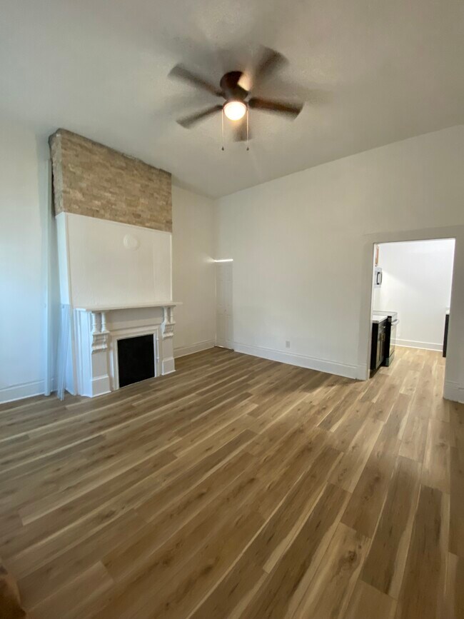 Building Photo - 519 N 20th St