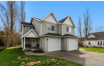 Building Photo - 1045 Mary Ave