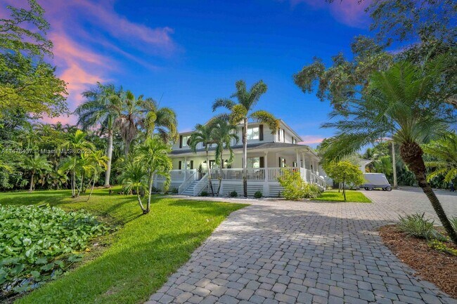 Foto del edificio - 6402 SW 185th Way
