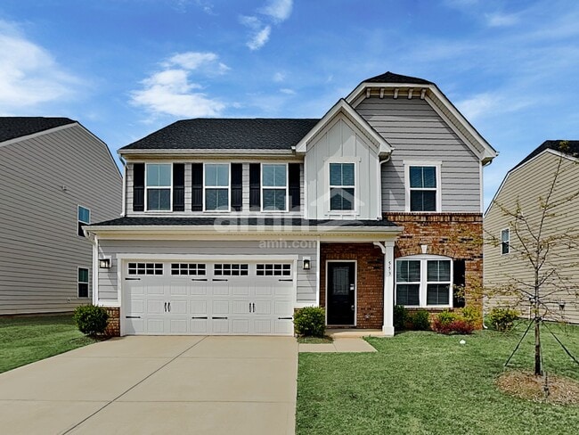 Building Photo - 553 Larragan Dr