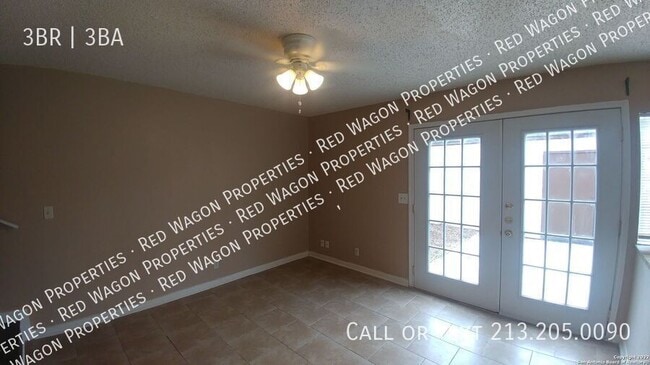 Foto del edificio - 6605 Spring Hurst Dr