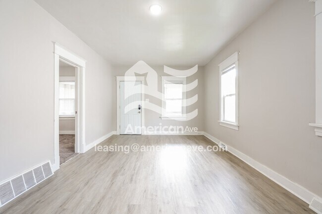 Foto del edificio - 1806 S Taylor St
