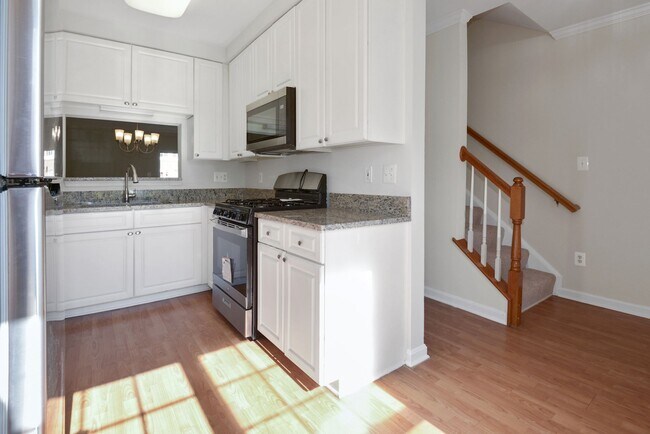 Foto del edificio - 13388 Spofford Rd