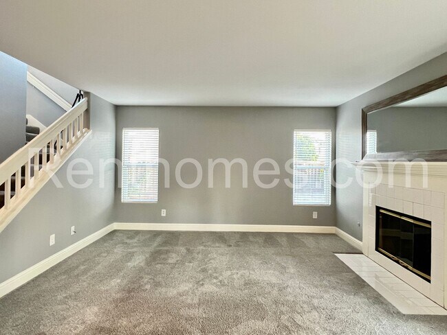 Building Photo - 11823 Pickford Rd