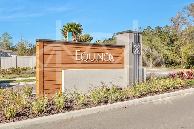 Building Photo - 8369 Zenith Cir