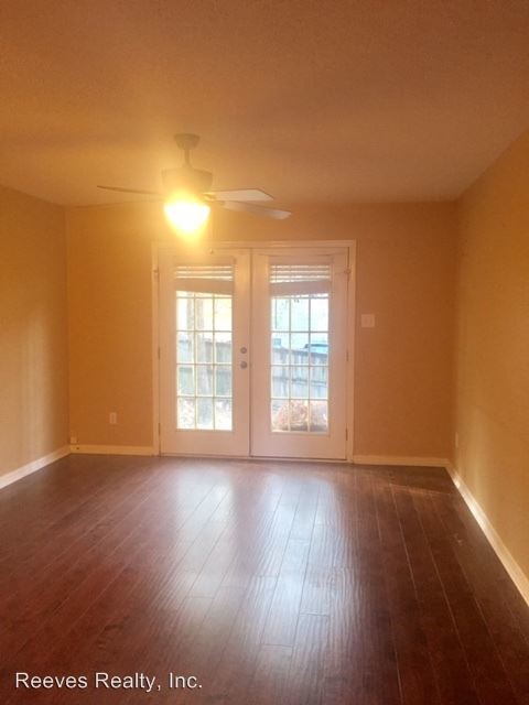 Building Photo - 3 br, 2 bath House - 1701 Sandalwood Drive