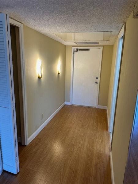 Building Photo - 3351 S Palm Aire Dr