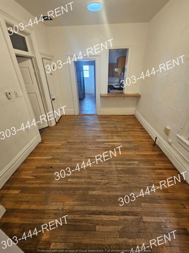 Building Photo - TR337