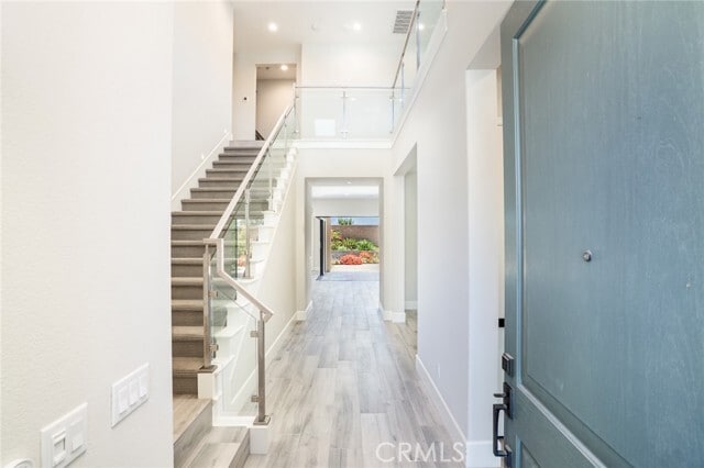 Foto del edificio - 5192 Goldenrod Cir