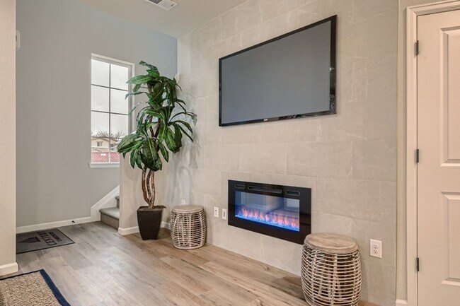 Foto del edificio - Embrace urban living in Highlands Ranch, CO with a new home at Verona.