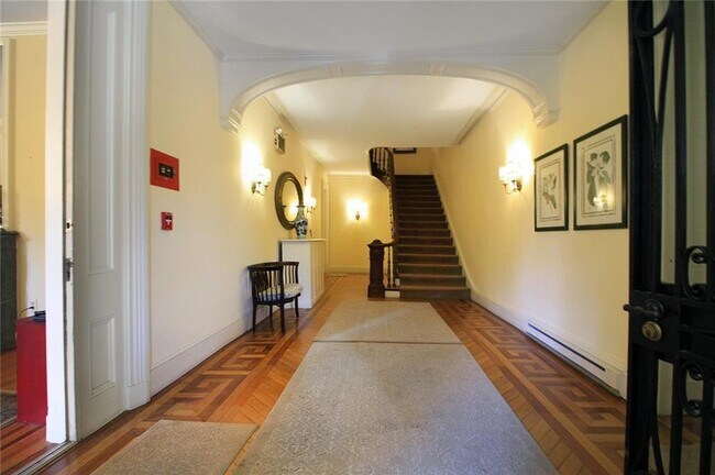 Foto del edificio - 66 Webster St