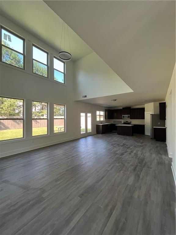 Building Photo - 1404 Slate Bend Dr