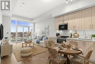 Building Photo - 2075 King Rd