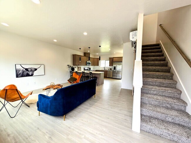 Foto del edificio - MOVE IN NOW~ OCTOBER FREE! CALL FOR DETAIL...
