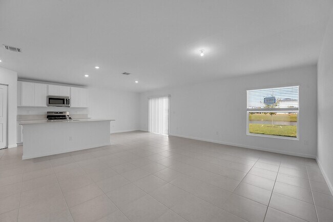 Foto del edificio - 5936 Mangrove Dr
