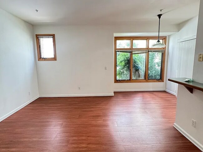 Building Photo - 2029 Channing Way