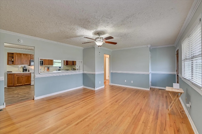 Building Photo - 103 Adams Ln