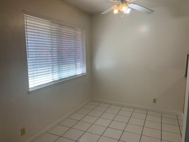 Building Photo - 3561 Farm Hill Blvd