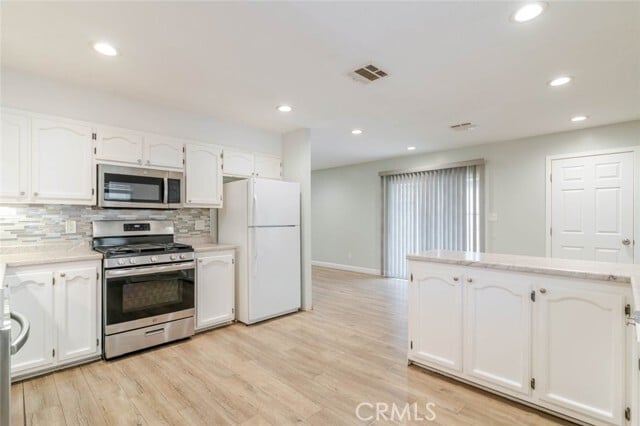 Foto del edificio - 6539 Coldwater Canyon Ave