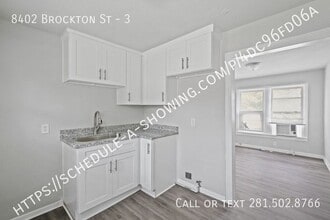Building Photo - 8402 Brockton St
