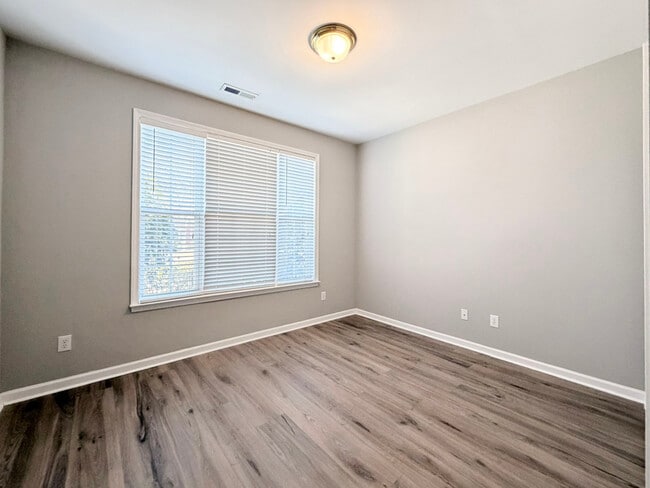 Foto del edificio - 10483 Dapping Dr