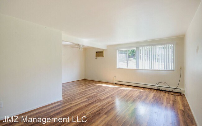 Building Photo - 33354 Kingslane Ct