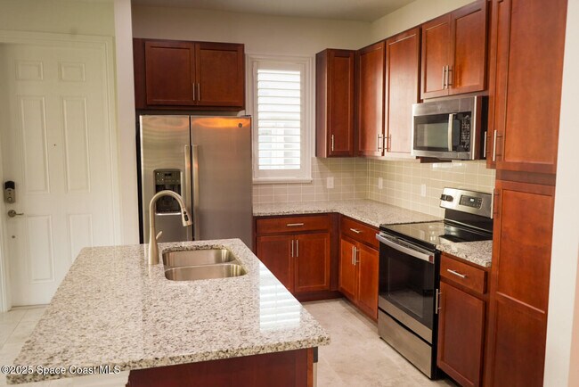 Building Photo - 1475 Isabella Dr