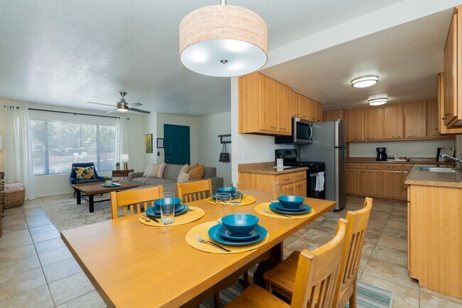 Foto del edificio - 6870 Sunset Rd
