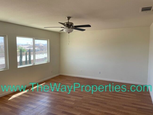 Building Photo - 15075 Bandera Way