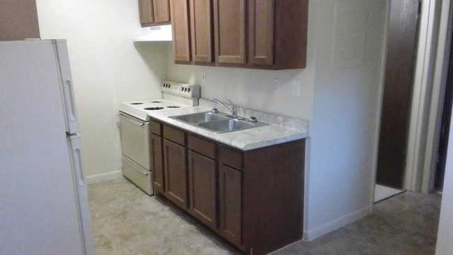 Building Photo - 1001 Edgecombe Dr