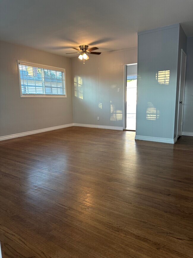 Foto del edificio - 4159 Harrison St