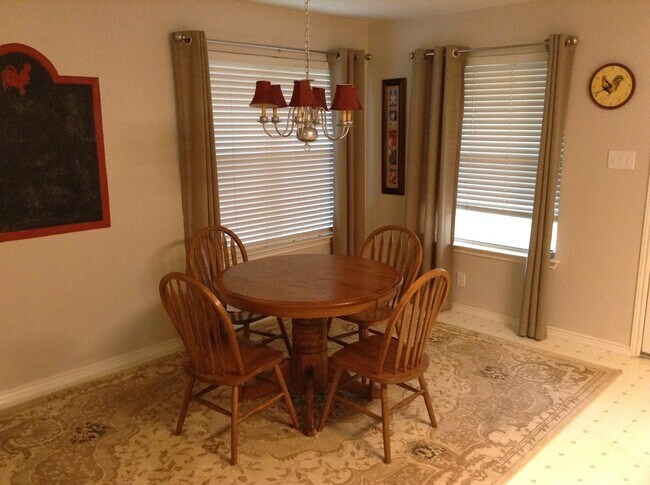 Foto del edificio - 3640 Prairie Ln