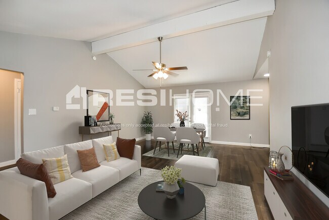 Building Photo - 1208 Janann Avenue