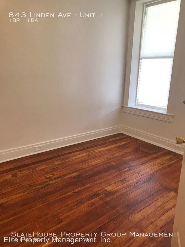 Building Photo - Renovated 1 Bedroom 1st floor