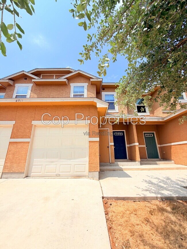 Building Photo - 6011 Jax Wy