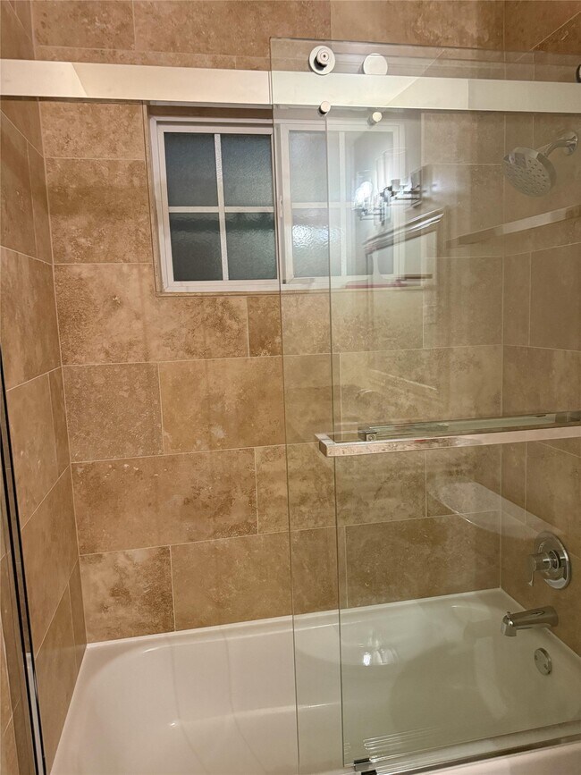 Foto del edificio - 9826 Sagewell Dr