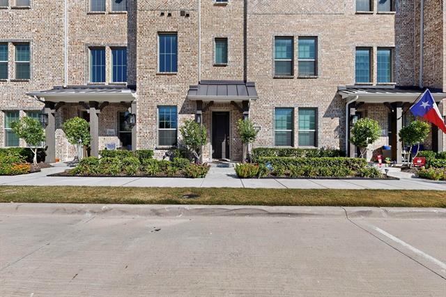 Foto del edificio - 8168 Foraker St