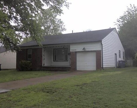 Primary Photo - 3-Bed Tulsa Home with Granite Kitchen & Ha...