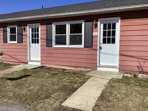 Building Photo - 15395-15419 Church St