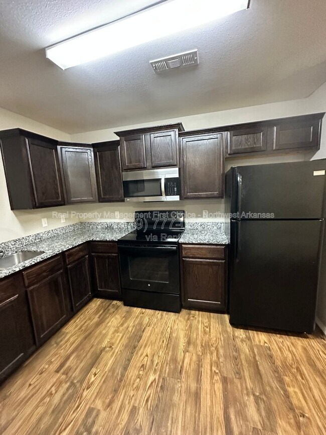 Foto del edificio - 2900 SW Amberwood Ave